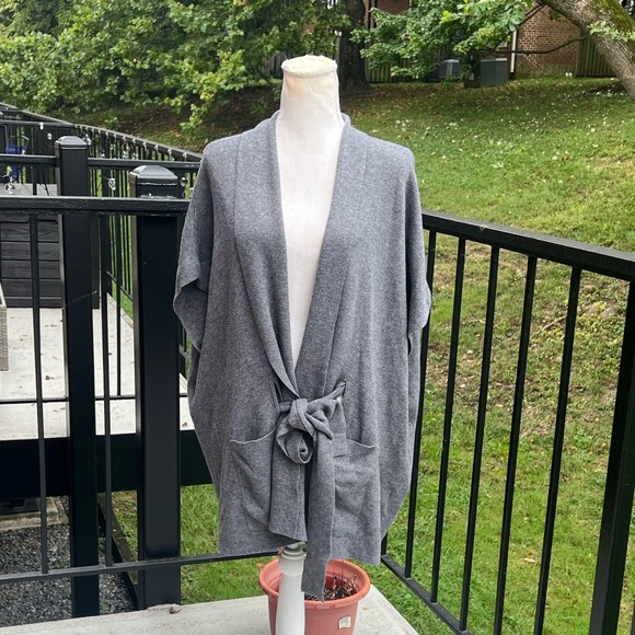 Banana Republic Cardigan Sweater Short Sleeve Belt Tunic - M/L - Picture 4 of 7